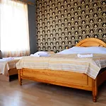 Well Hotel