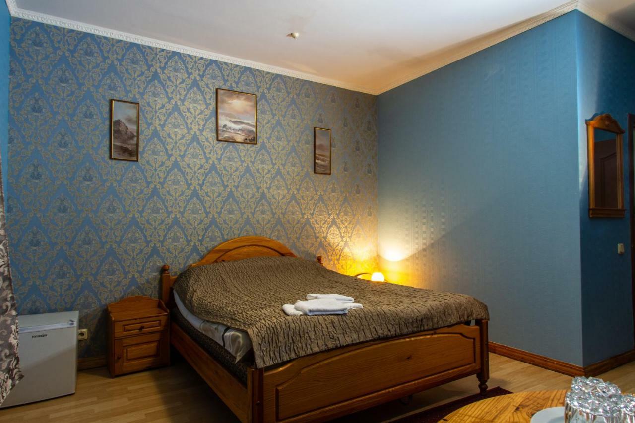 Well Hotell 3*